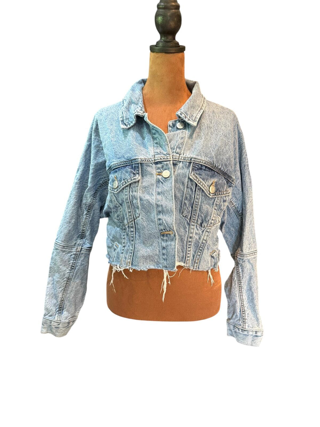Pacsun Light Wash Cropped Denim Jacket with Raw Hem