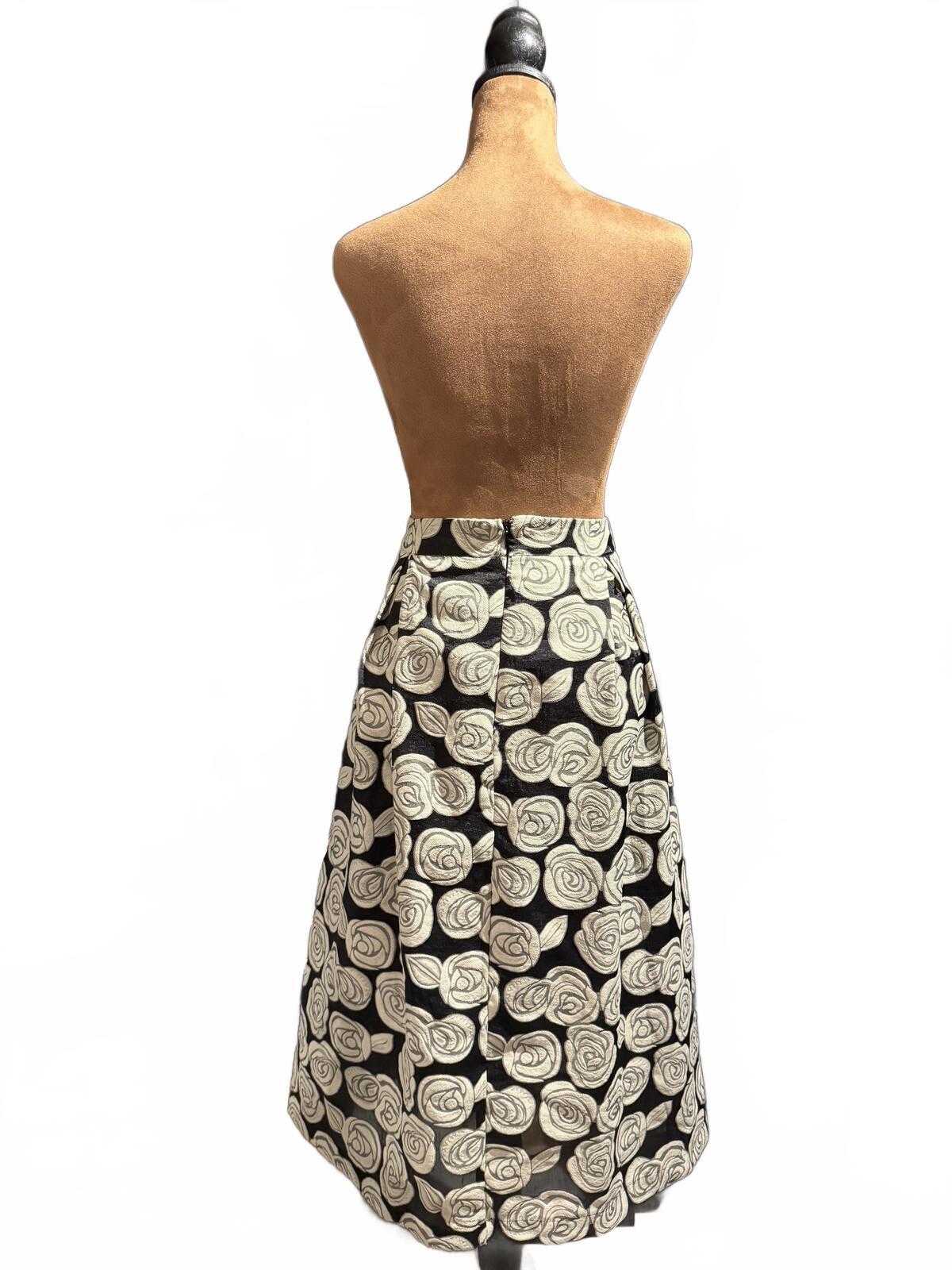 Who What Wear Black and Cream Floral Jacquard Midi Skirt