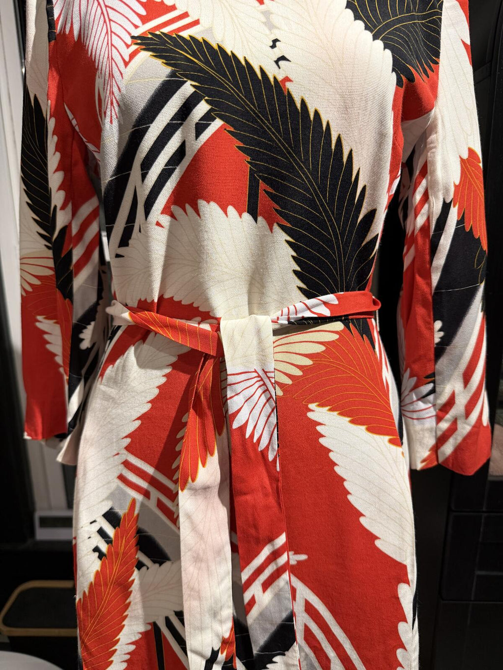 Tegan Red Cream Black Leaf Printed Belted Dress New With Tags