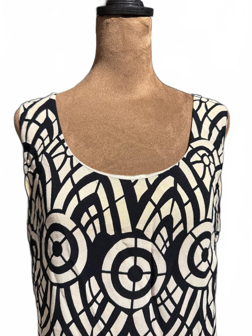 Kachel Sleeveless Abstract Print Shift Dress