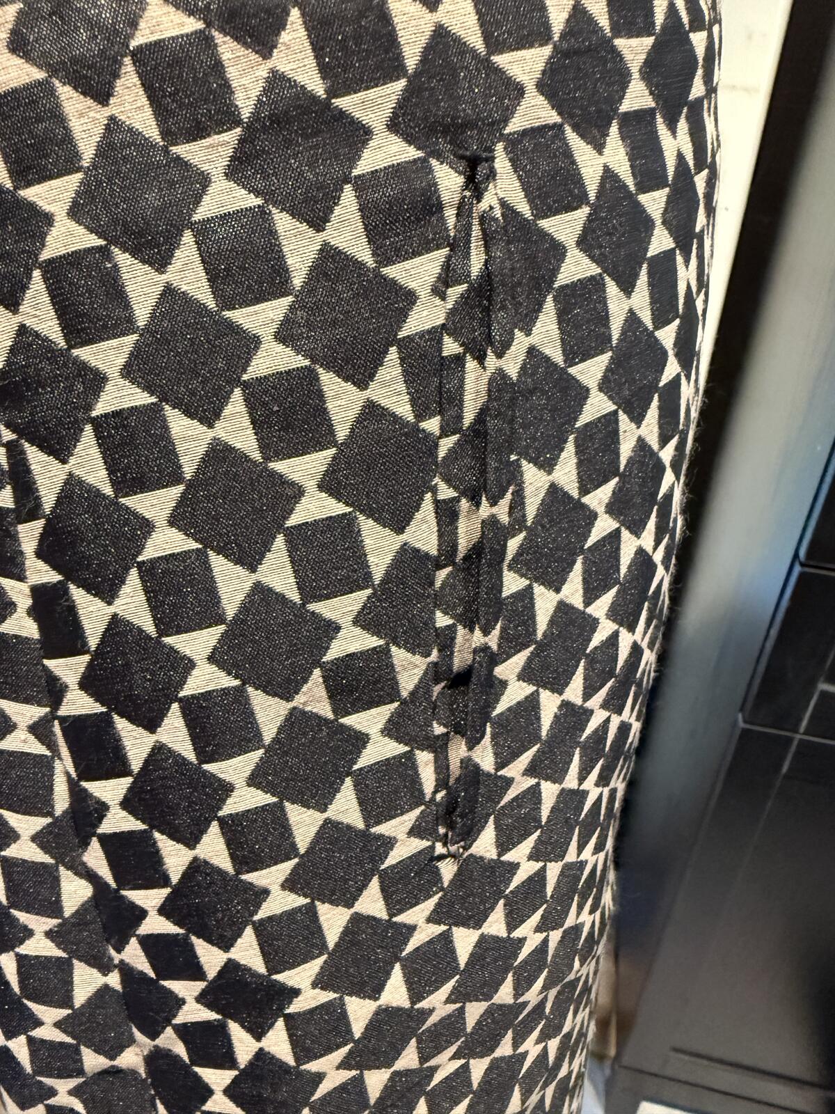 Halogen Black and Cream Geometric A-Line Mini Skirt