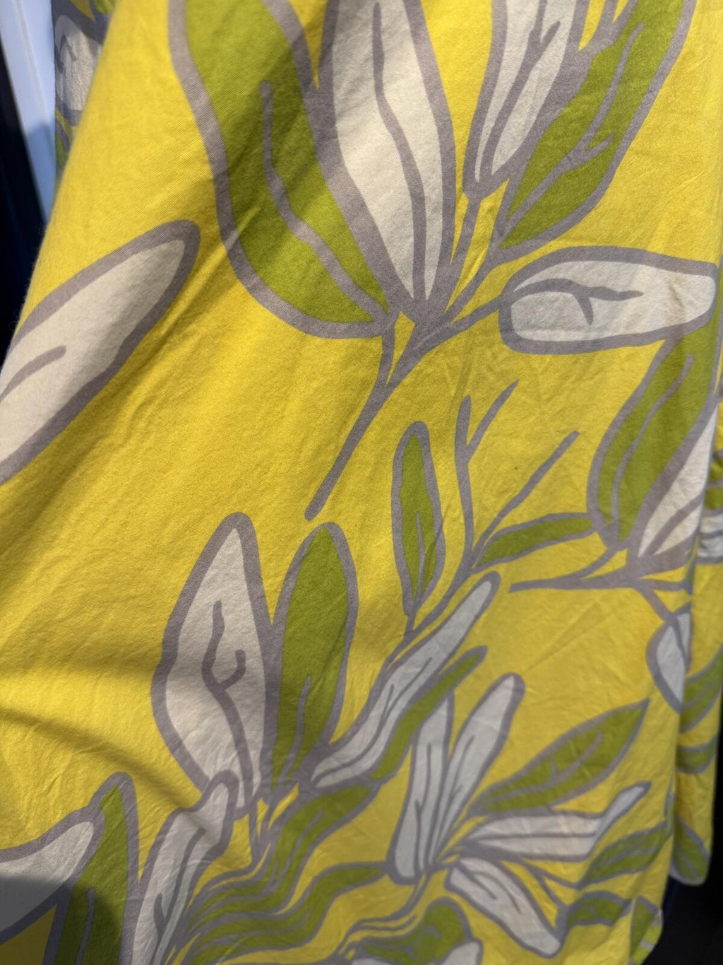 Bitten Yellow Leaf Print Strapless Dress