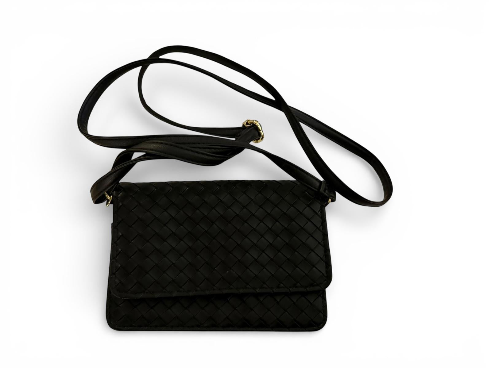 Black Woven Pattern Crossbody Wallet Bag
