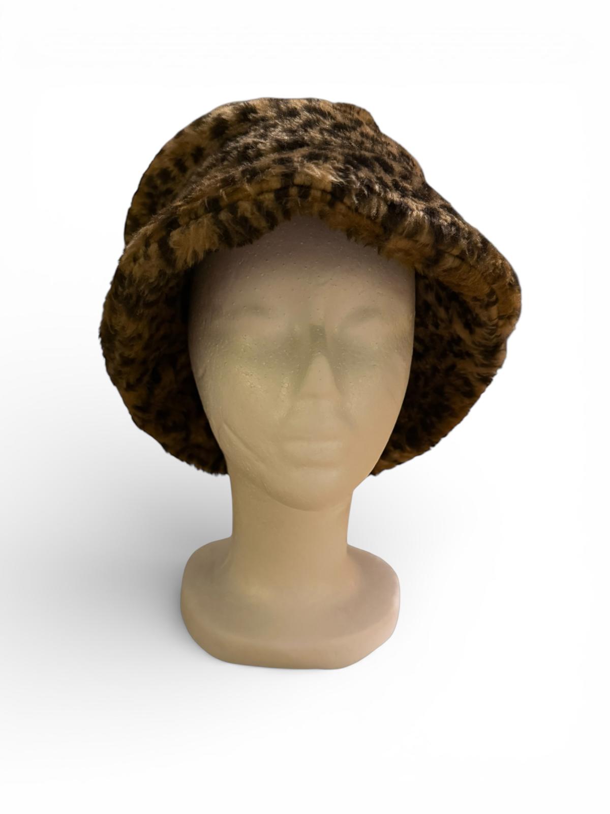 Faux Fur Leopard Print Bucket Hat