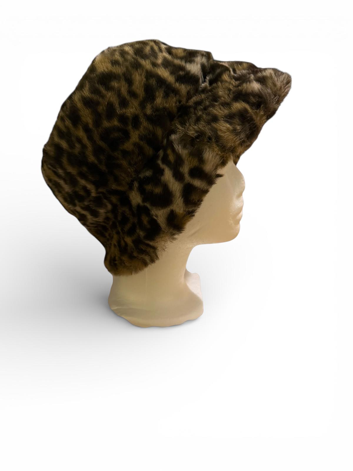 Faux Fur Leopard Print Bucket Hat