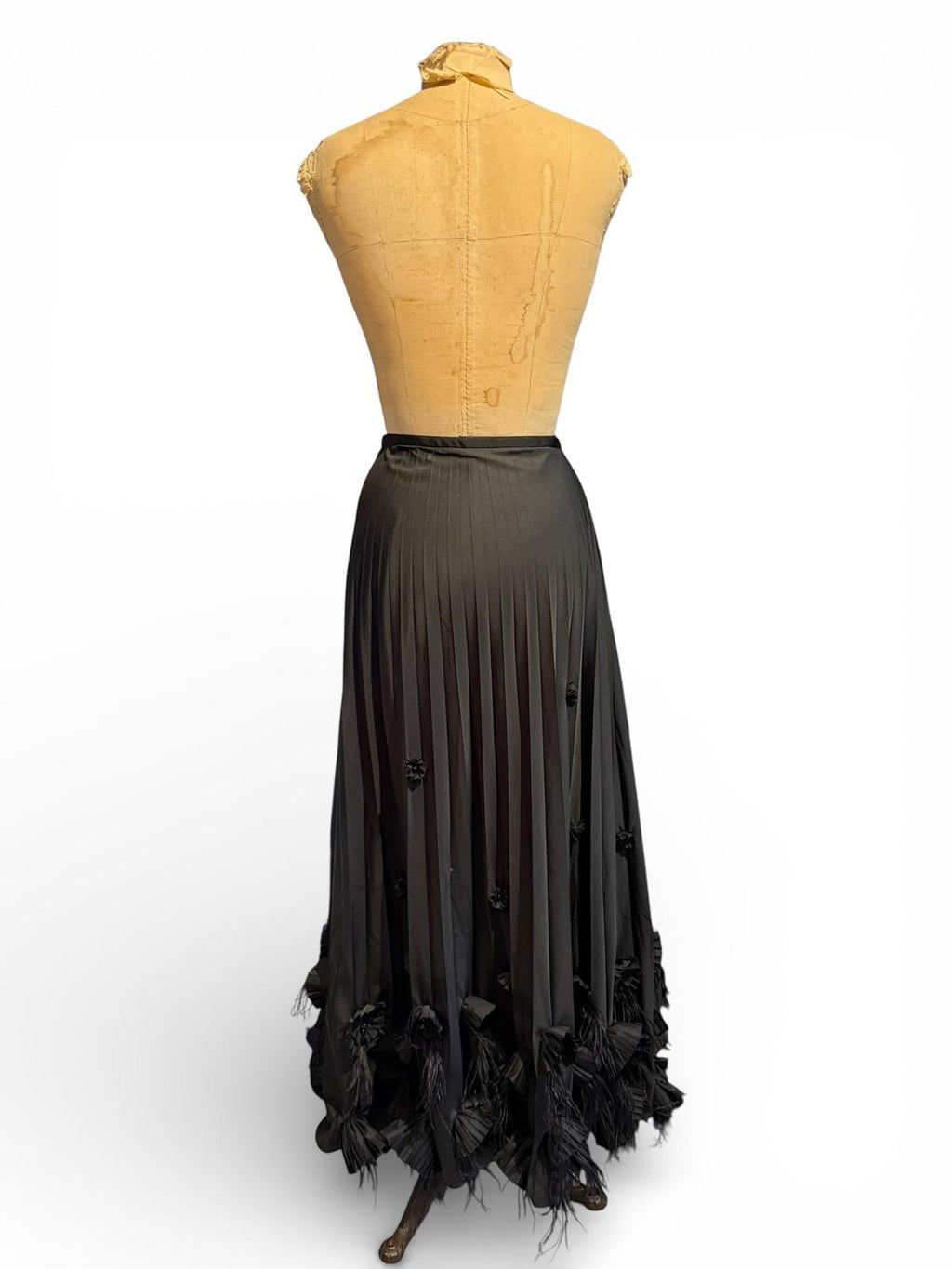 Dana Buchman Elegant Maxi Skirt w/ Pleats and Floral Detail