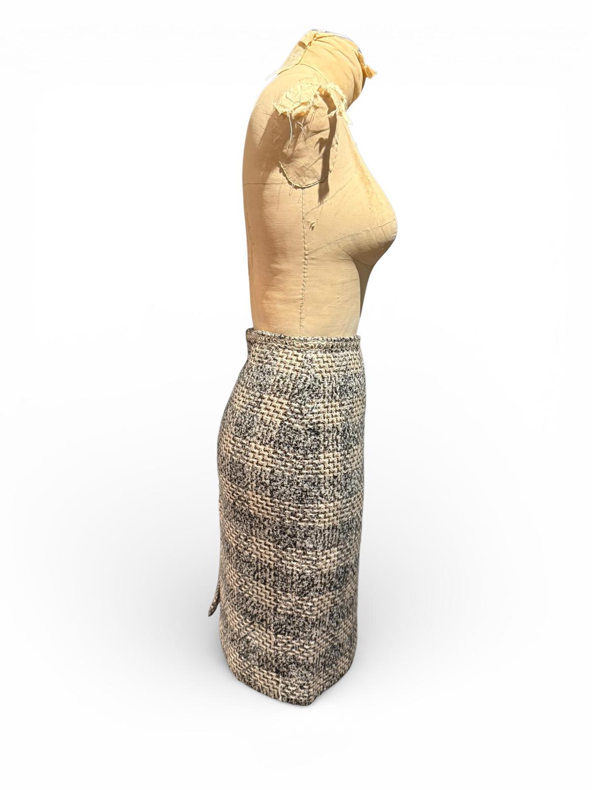Caroll Classic Black and White Tweed Pencil Skirt