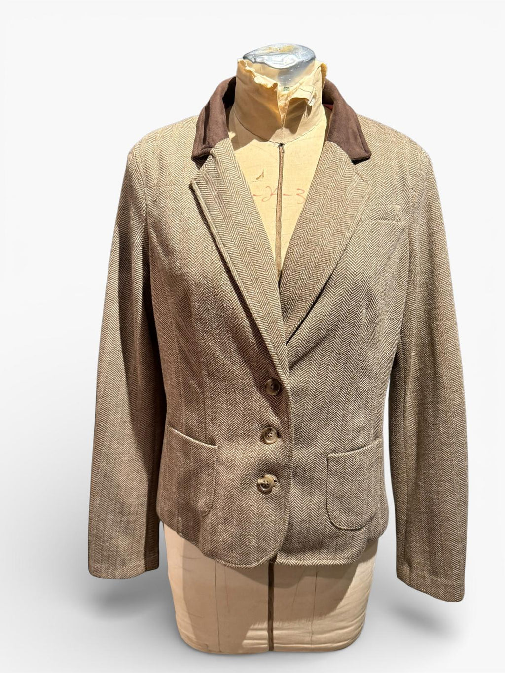Isaac Mizrahi Classic Brown Tweed Blazer with Elbow Patches