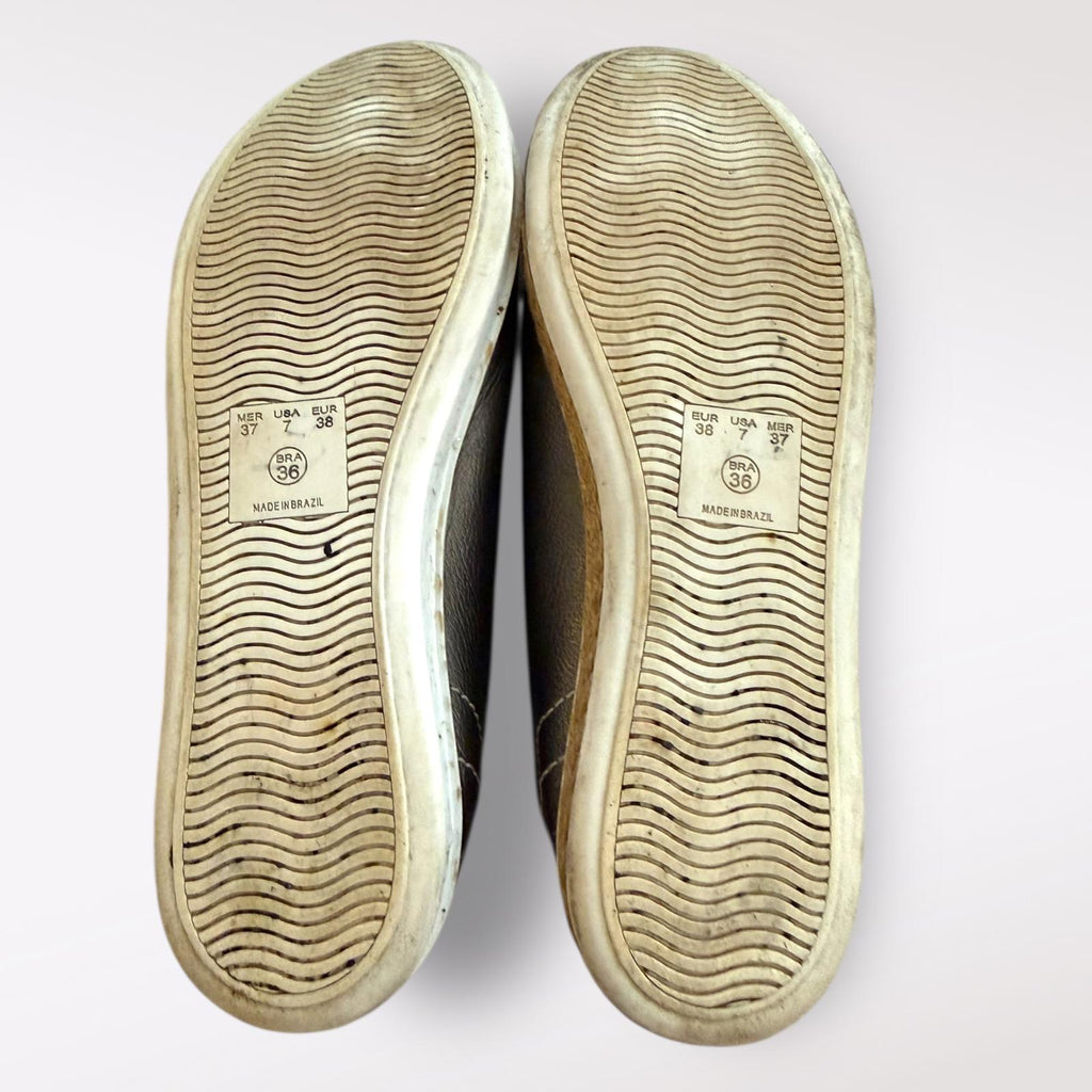 Clee Casual Metallic Gray Leather Sneakers with White Laces