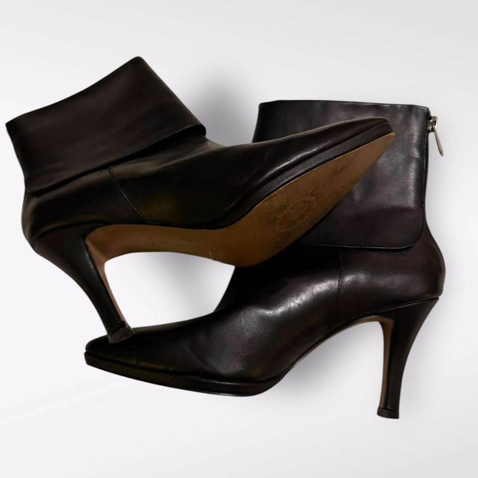 Adrienne Vittadini Black Leather Pointed Toe Ankle Boots with Fold-Over Cuff