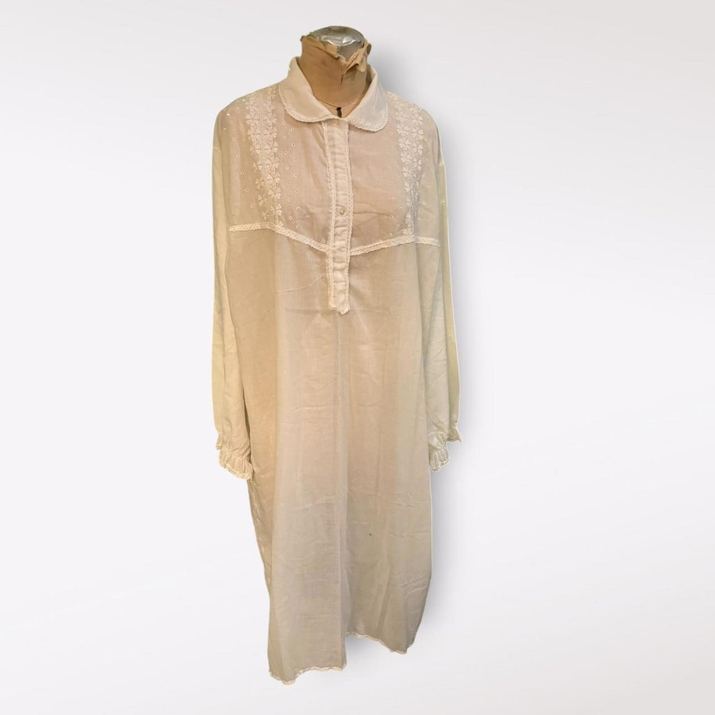 Vintage Cotton-Dacron Cream Nightgown