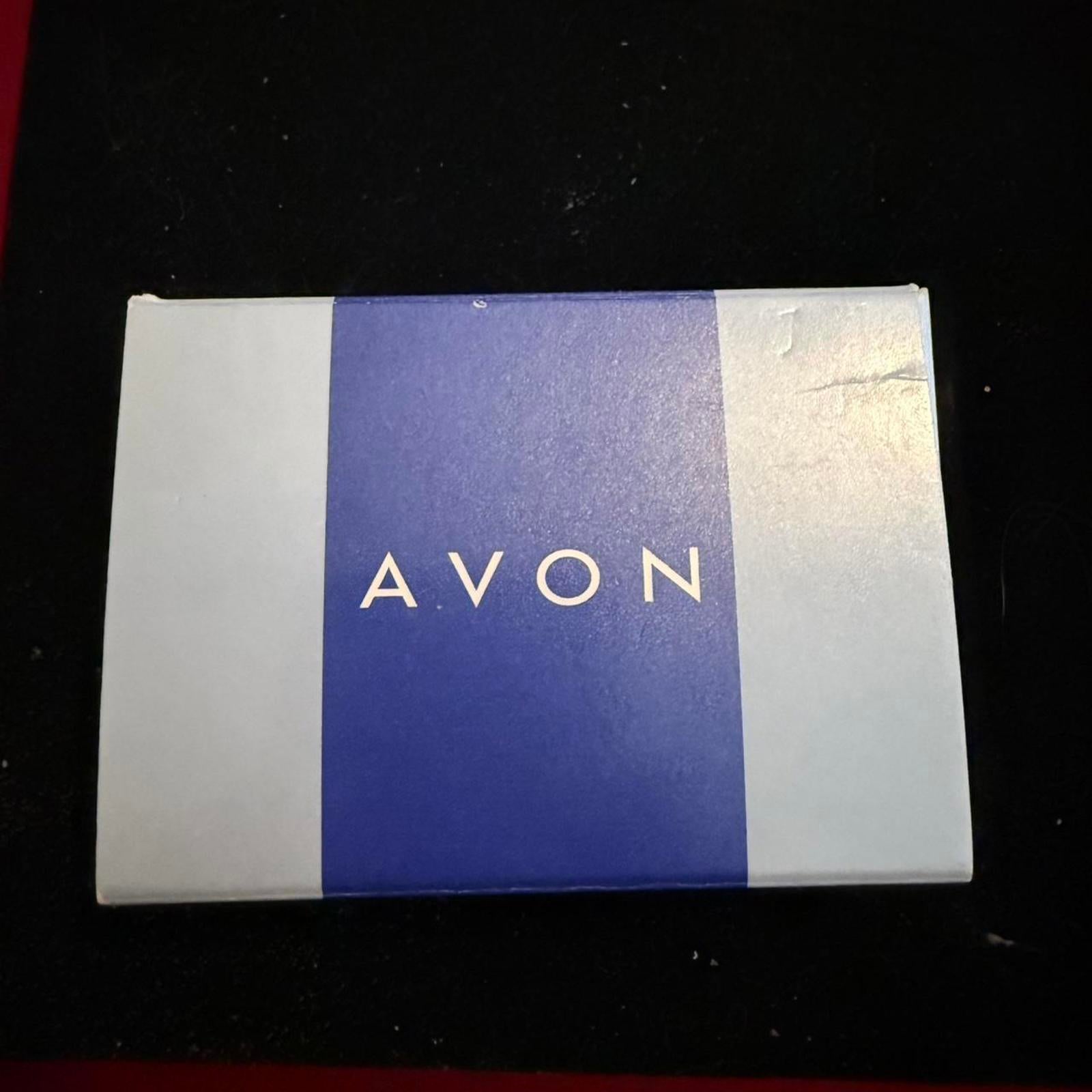 Avon Gold Tone Lariat Necklace