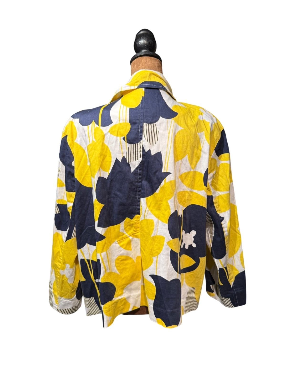Patchington Petite Floral Button-Up Jacket