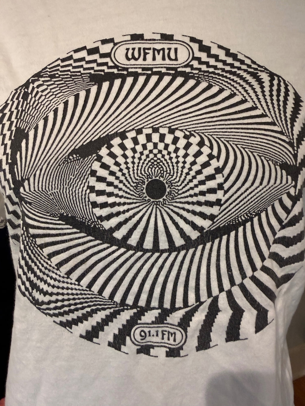 Next Level Apparel White Graphic T-Shirt WFMU 91.1 FM