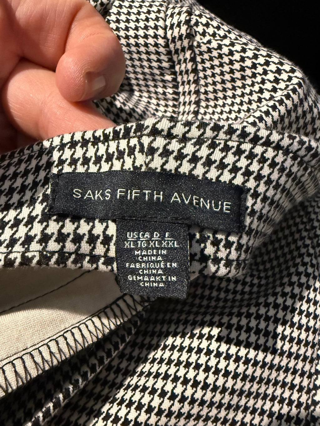 Saks Fifth Avenue Houndstooth Pattern Pants