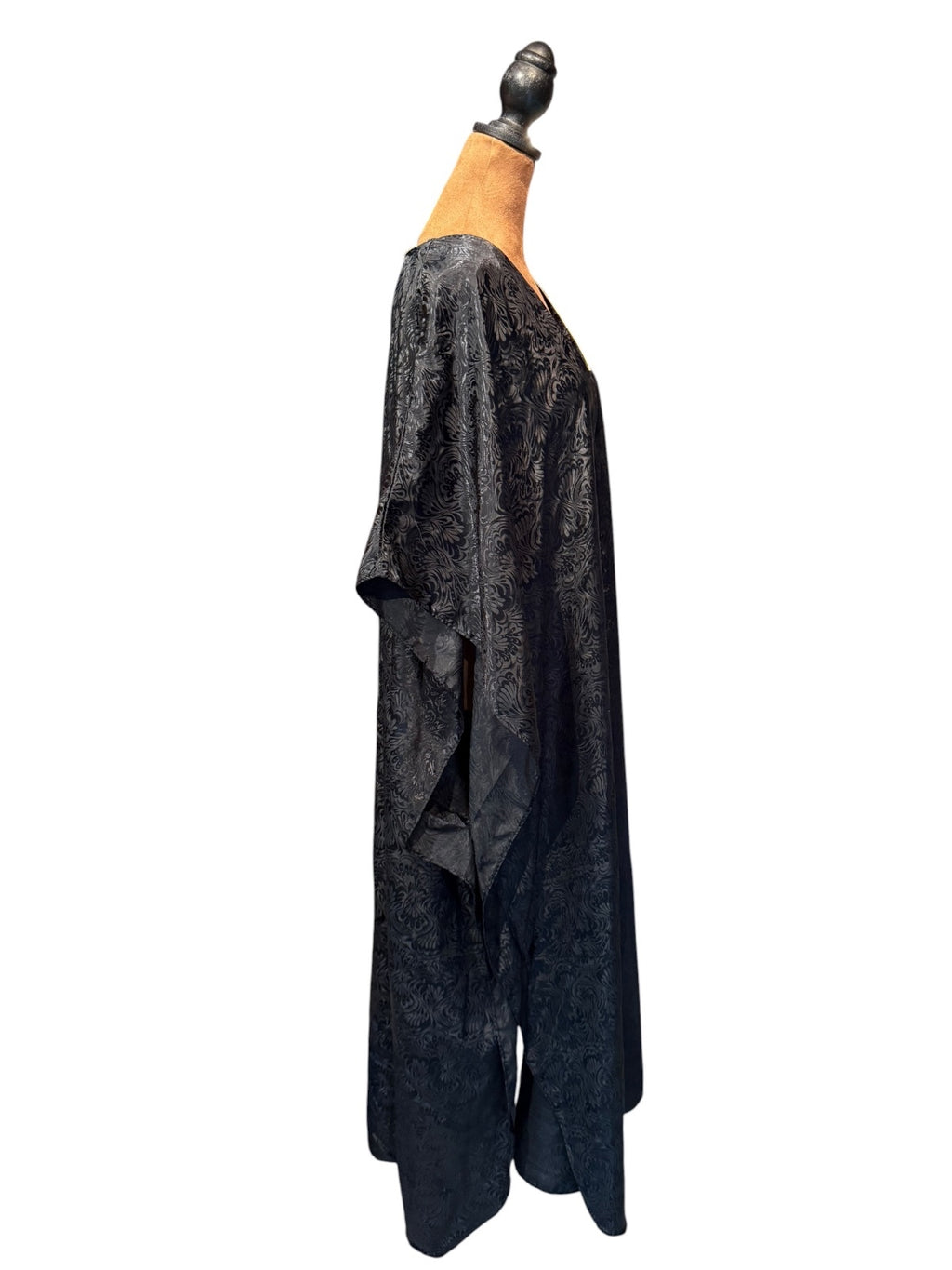 Winlar Black Jacquard Kaftan Dress