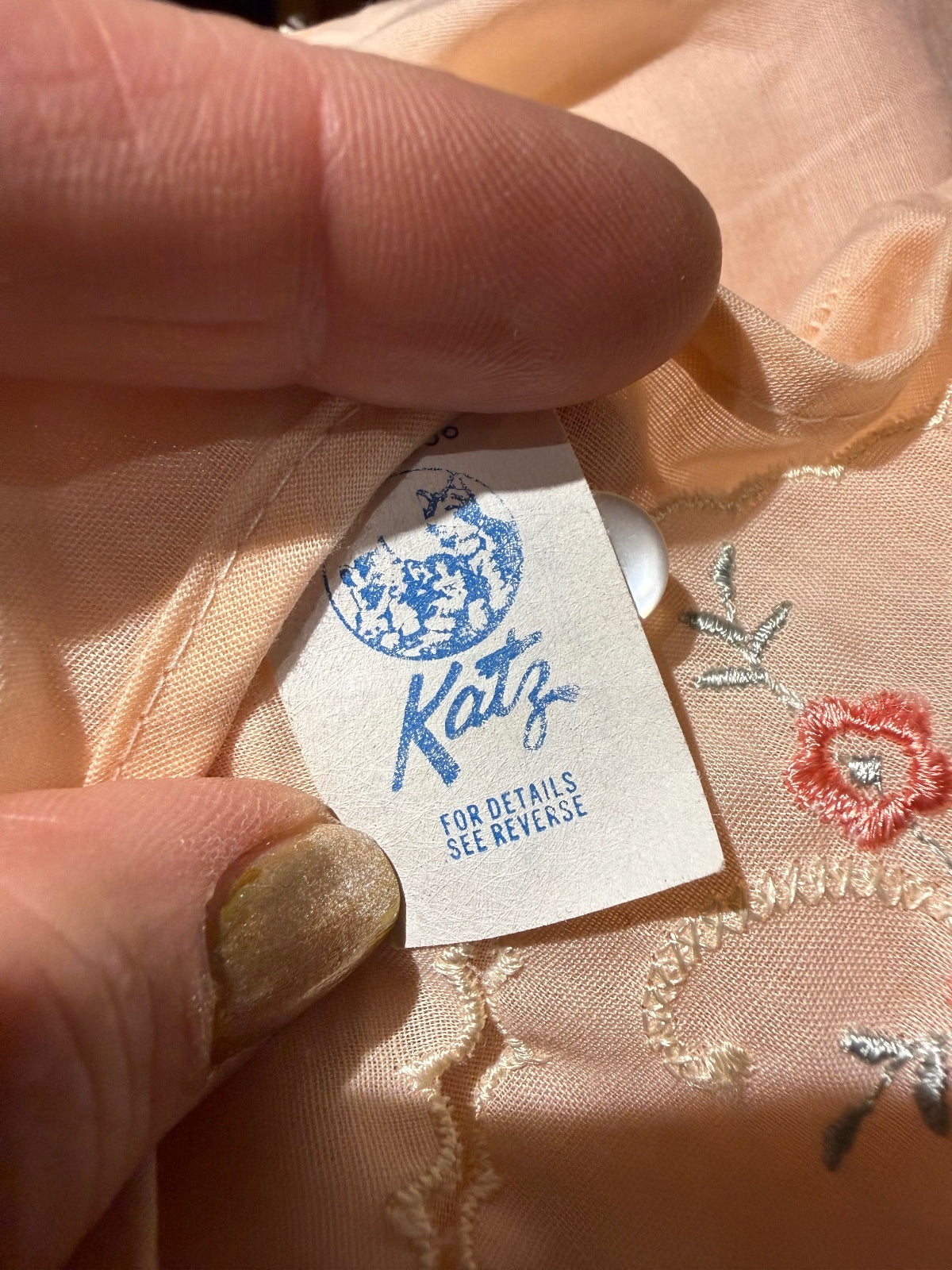 Vintage Katz Peach Embroidered Sleeveless Nightgown