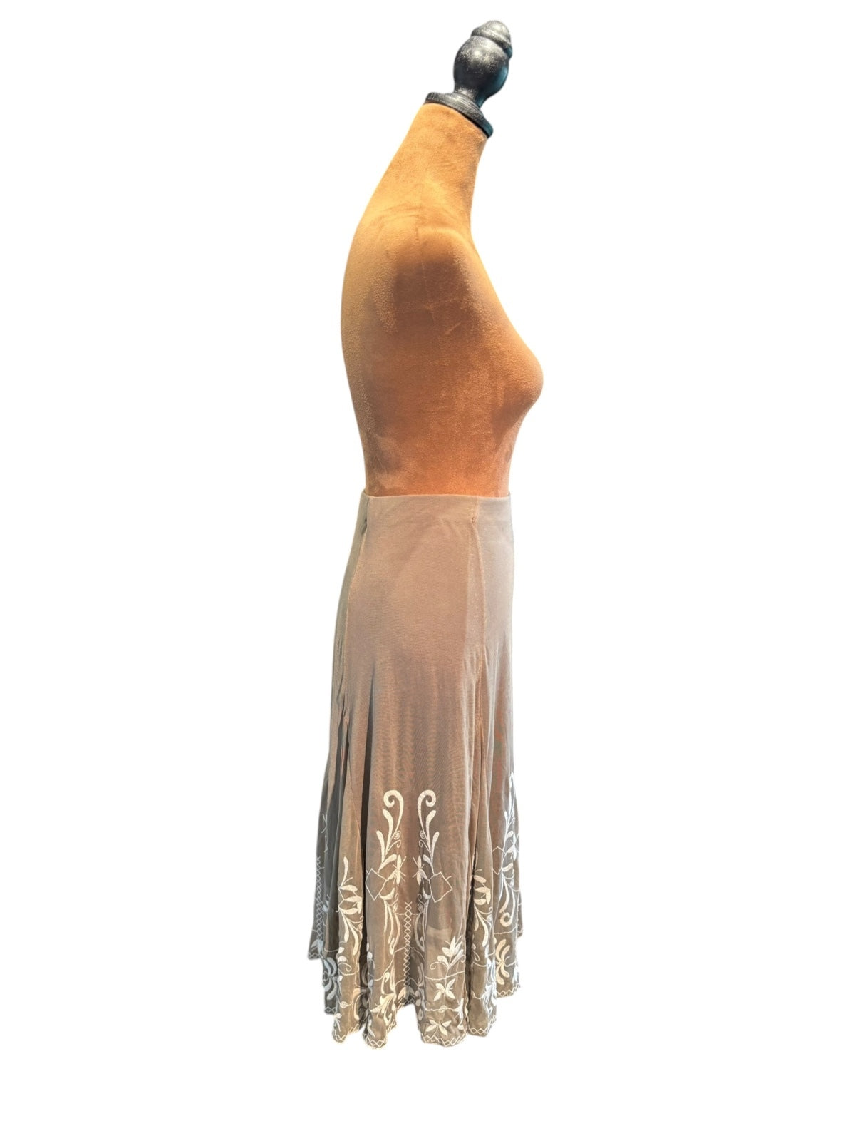 Fylo Embroidered Beige Midi Skirt