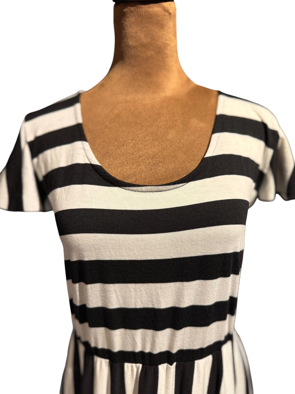 J Mode USA Black and White Striped Maxi Dress