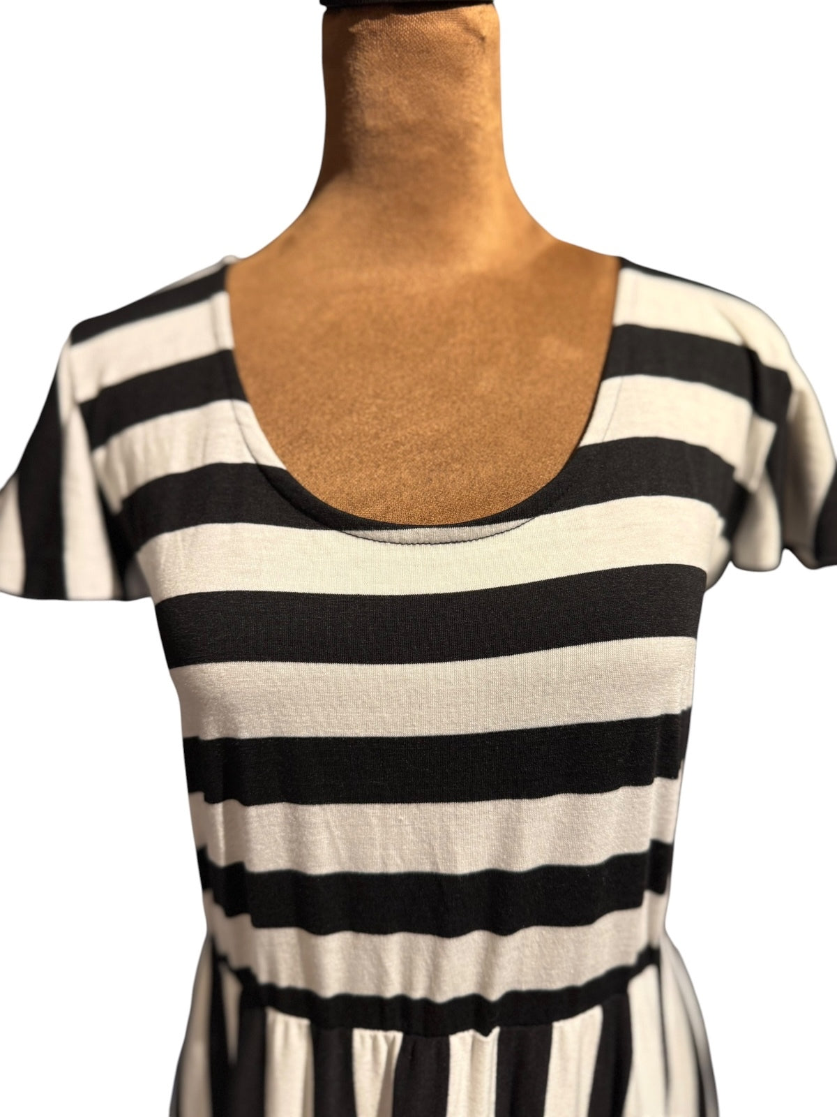 J Mode USA Black and White Striped Maxi Dress