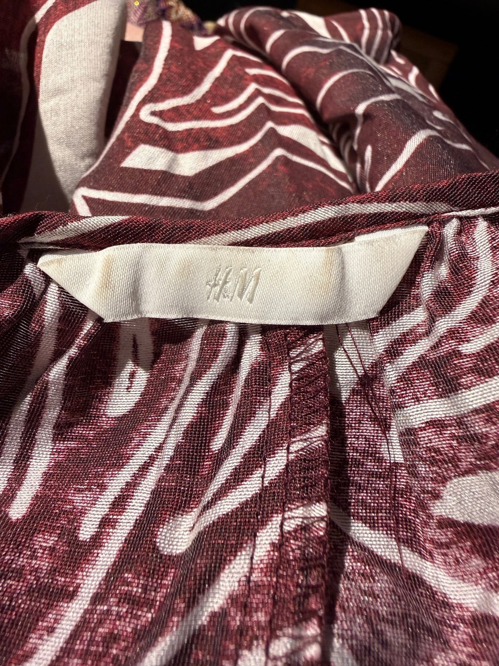 H&M Burgundy & Cream Abstract Print Button-Front Dress