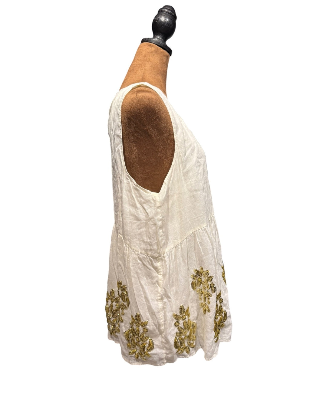 Maeve by Anthropologie White Sleeveless Tunic with Gold Embroidery