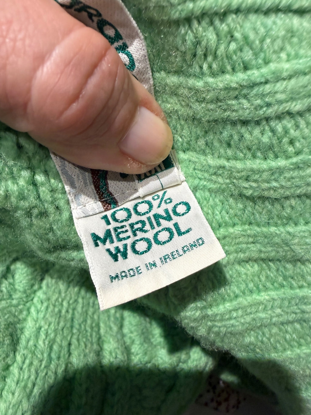 Vintage Aran Crafts Ireland 100% Merino Wool Green Short-Sleeve