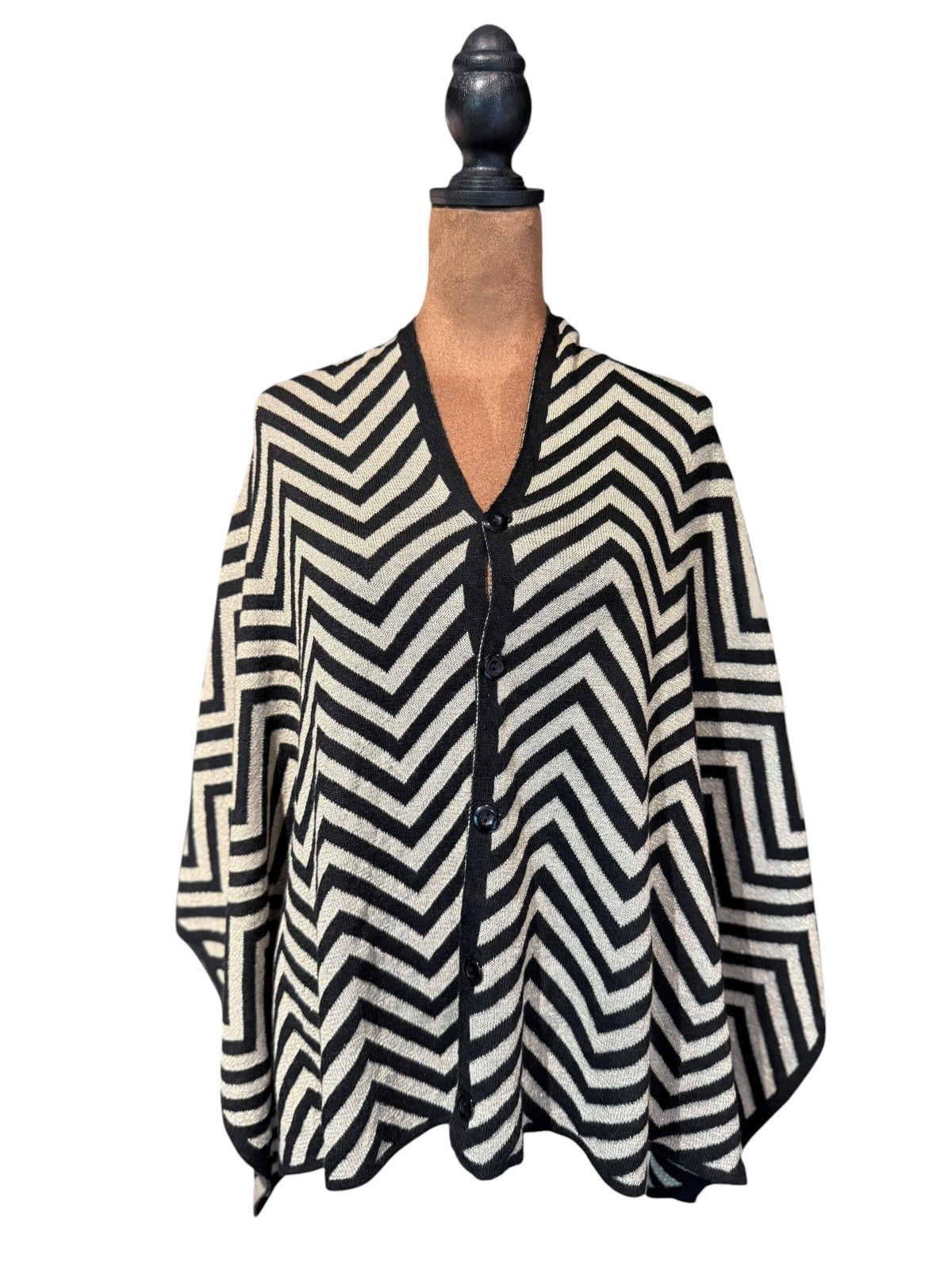 Black and Cream Chevron Pattern Button-Up Poncho