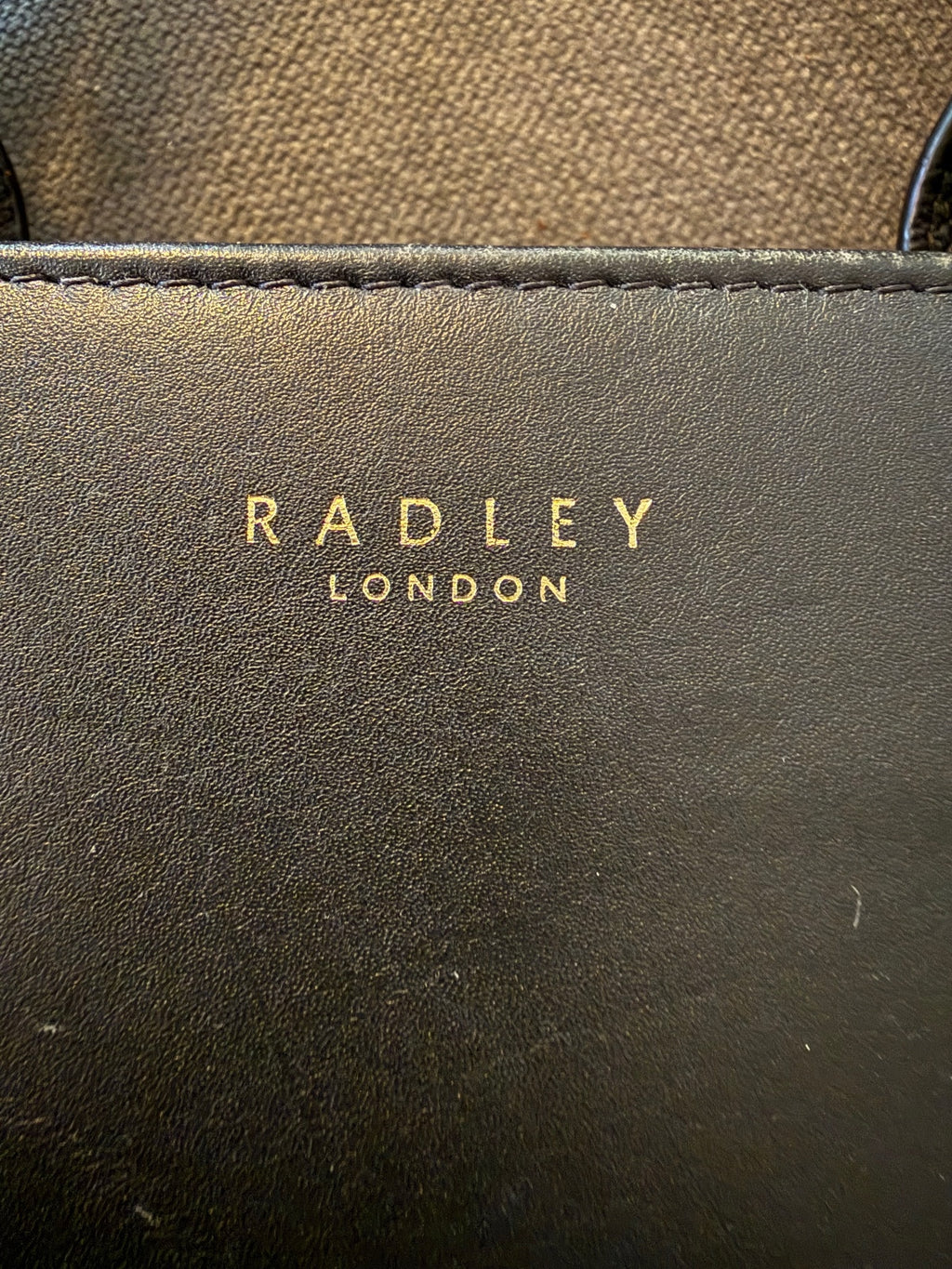 Radley London Black Leather Handbag with Adjustable Strap