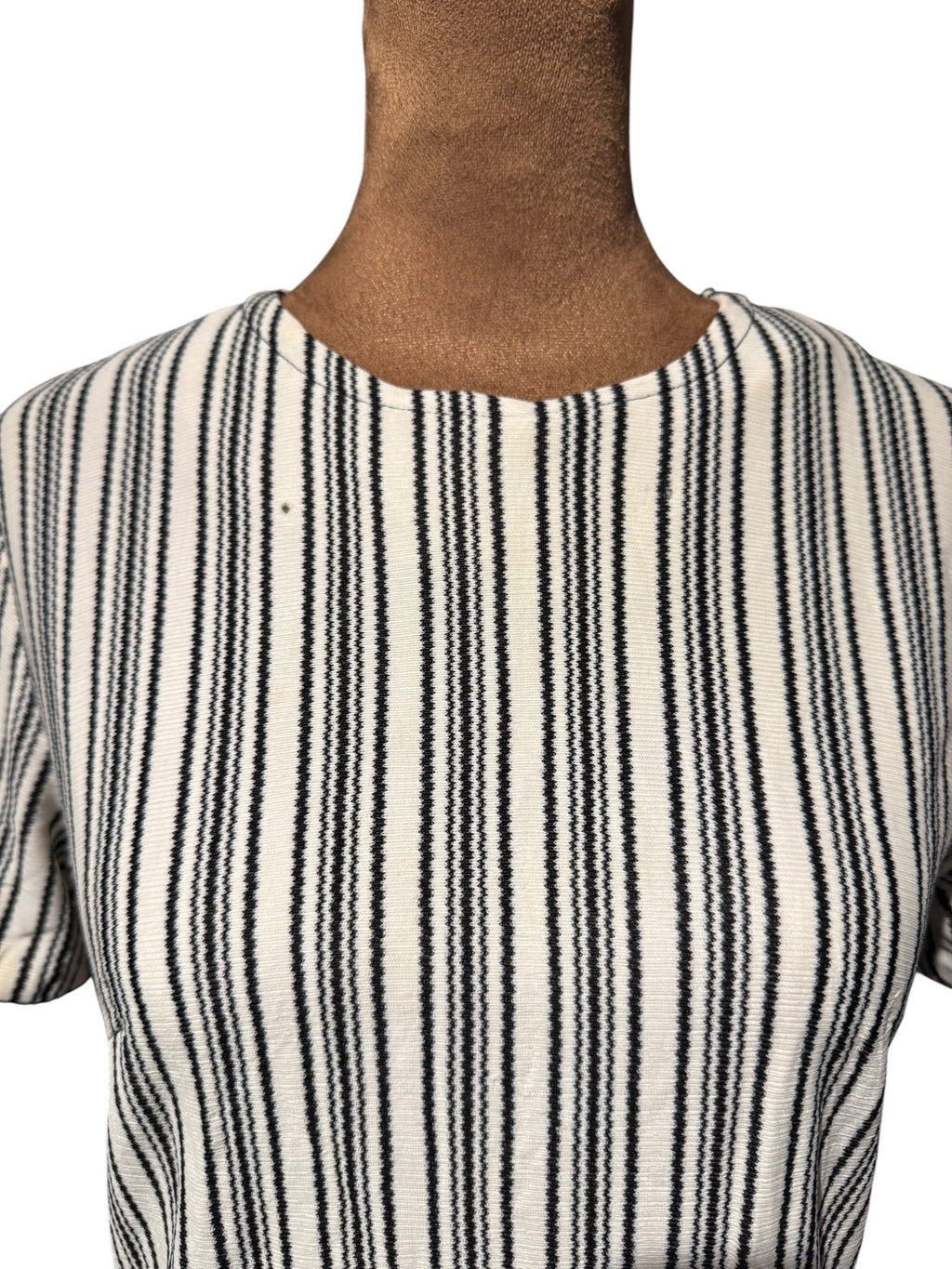 Vintage Striped Short Sleeve Midi Dress with Buttoned Pockets