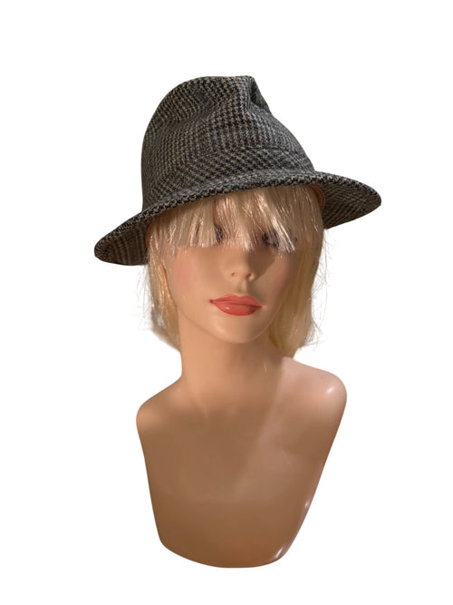 Vintage JCPenney Large Houndstooth Fedora Hat with Feather