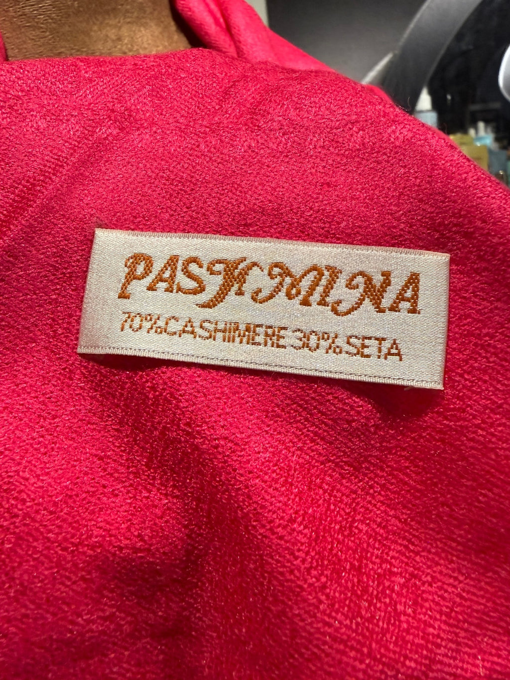 Luxurious Hot Pink Pashmina Shawl - 70% Cashmere, 30% Silk