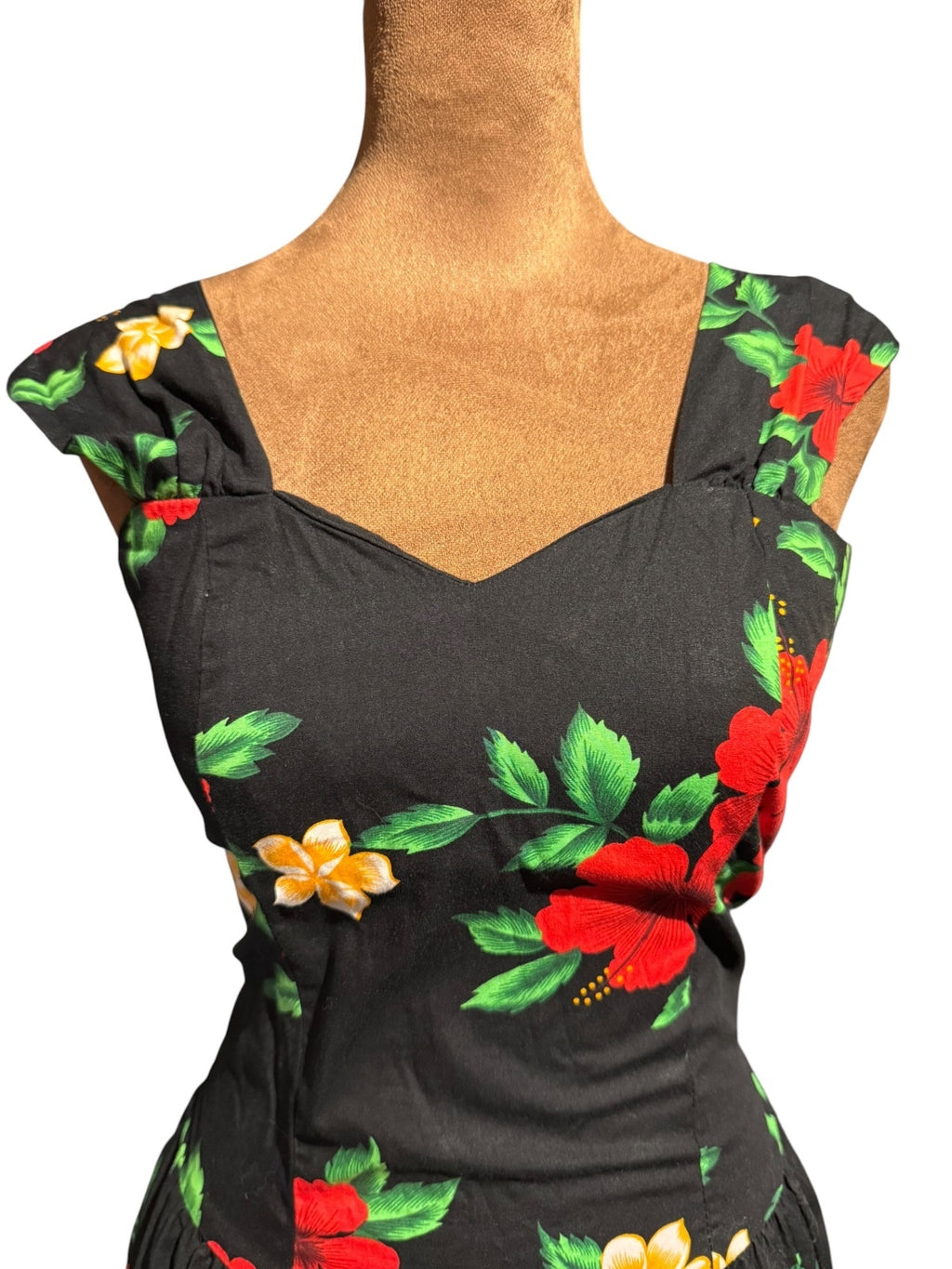 Vintage Royal Creations Made in Hawaii Floral Fit and Flare Dress