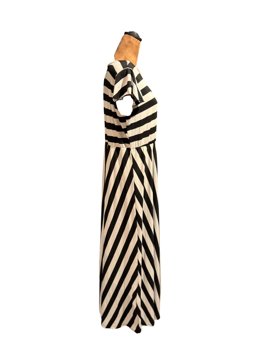 J Mode USA Black and White Striped Maxi Dress