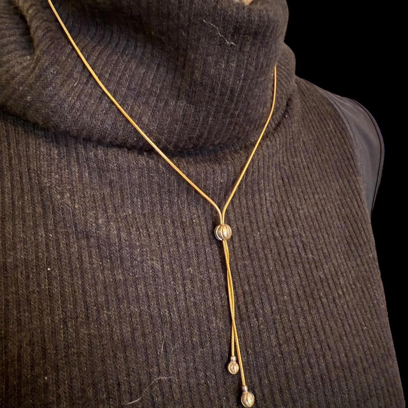 Avon Gold Tone Lariat Necklace