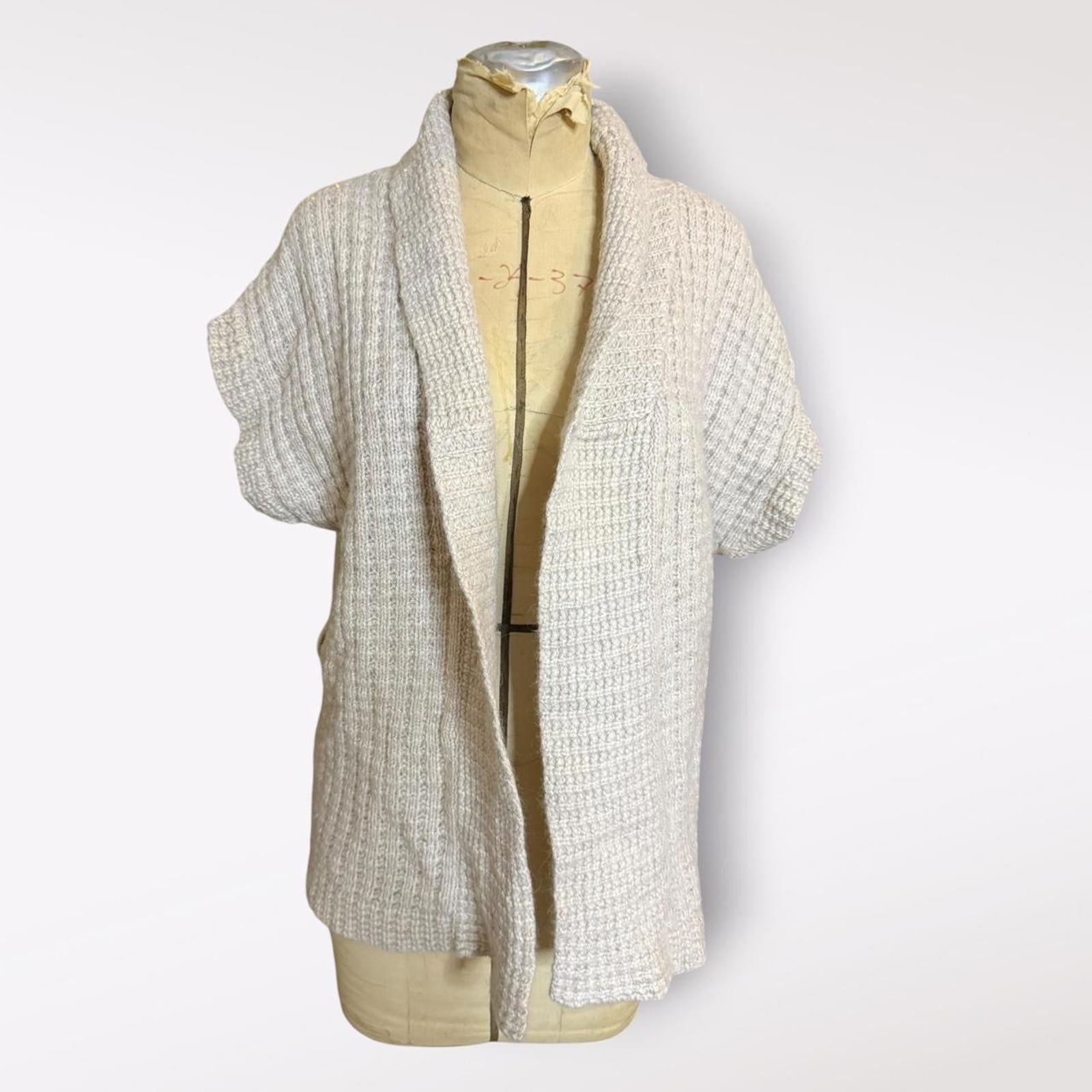 H&M Short Sleeve Cream White Cardigan
