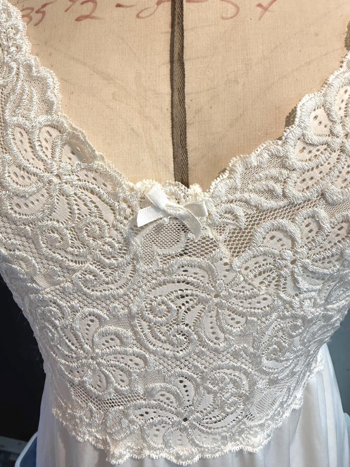Victoria’s Secret Vintage Cream Lace Sleeveless Maxi Nightgown